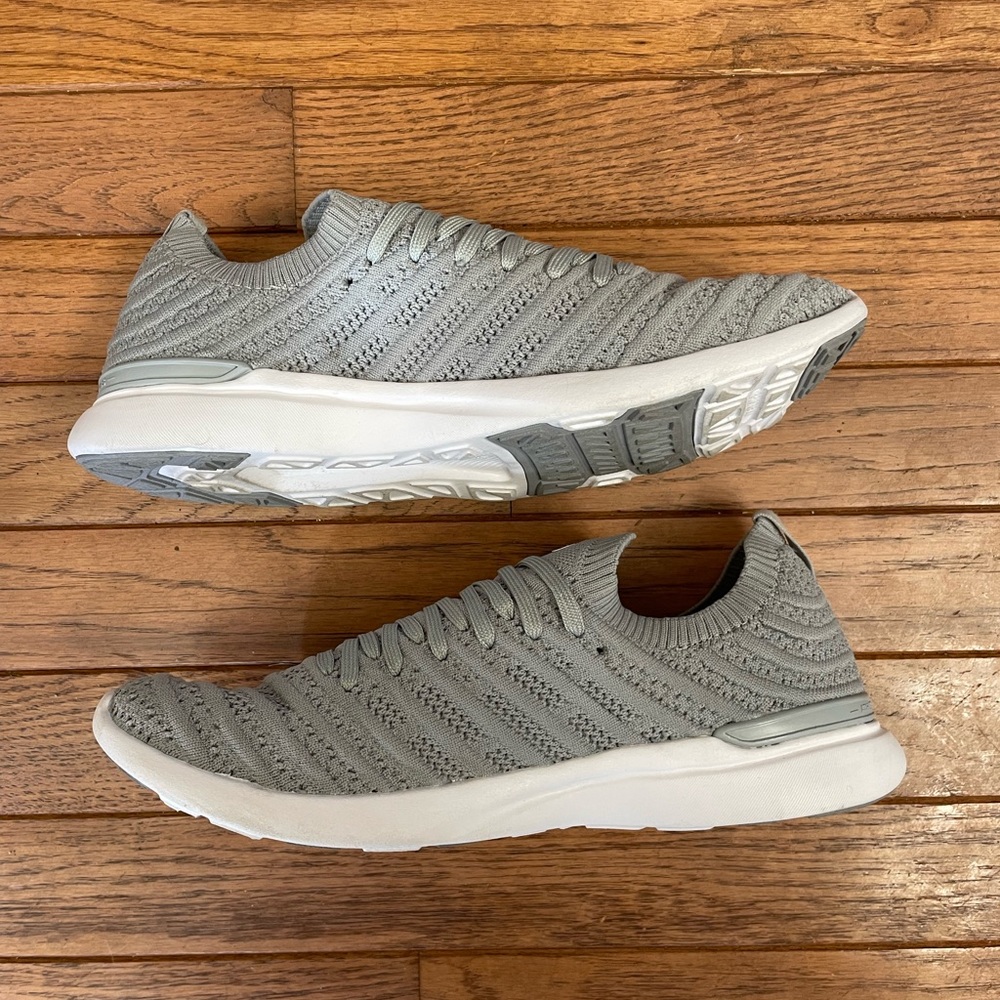 Apl Techloom Wave Sneaker View 3